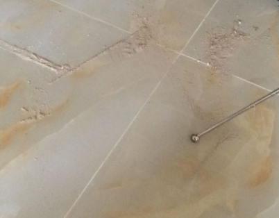 四方台瓷砖空鼓维修公司分享粘合剂选择不当在瓷砖铺贴过程中可能导致以下问题